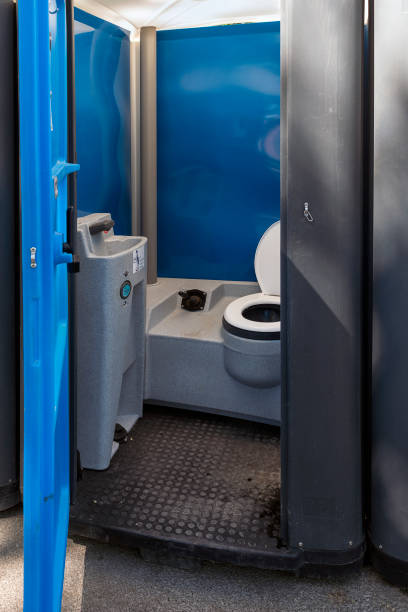 Best Luxury portable toilet rental  in Altamont, TN